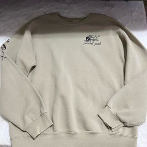 Women’s crewneck sz M
